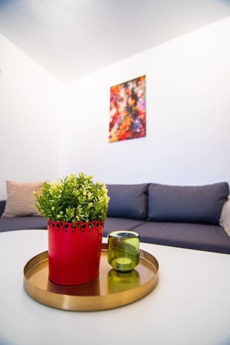 Appartamento Benny'S Flat Stara Zagora Esterno foto