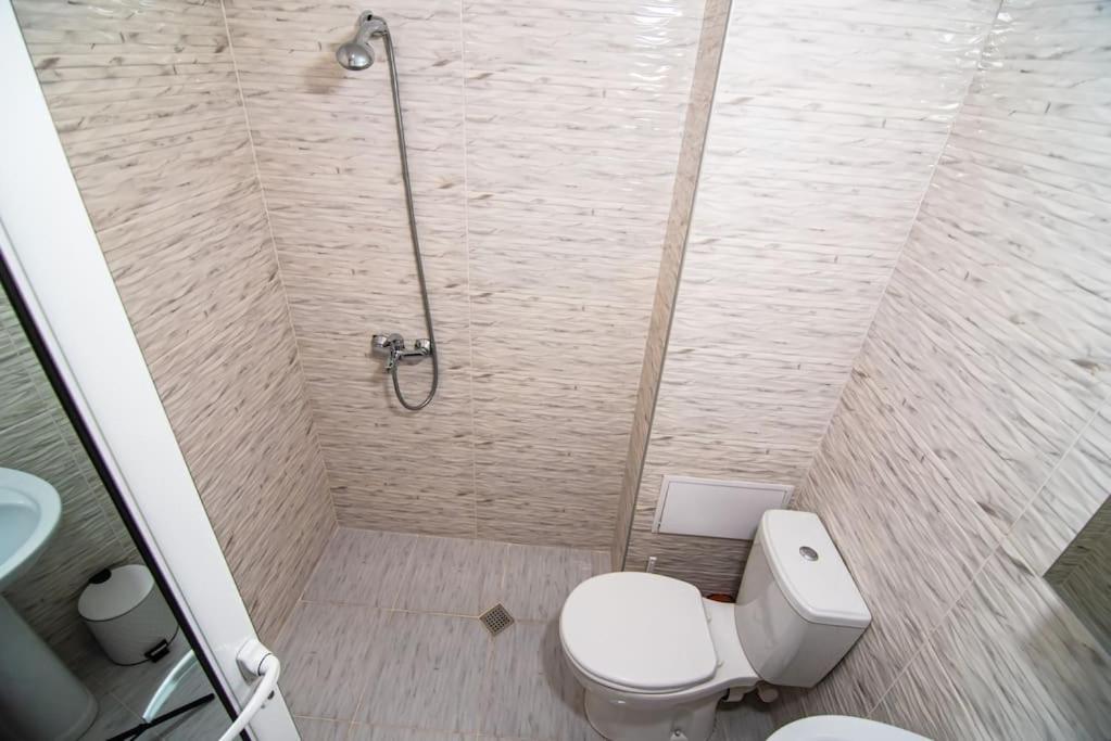 Appartamento Benny'S Flat Stara Zagora Esterno foto